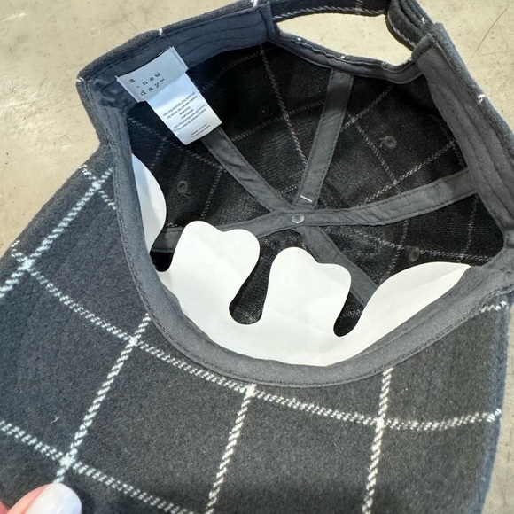 CUTE brand new adjustable cap! Grey w/ white grid pattern.See pic4 more details - Picture 7 of 10